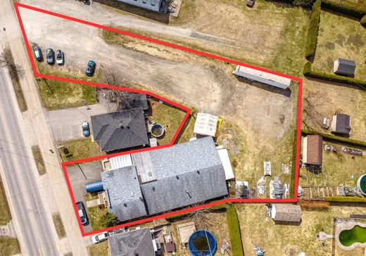 Commercial Property for Sale - 1010 Rue Notre-Dame E., Victoriaville, G6P 4B9