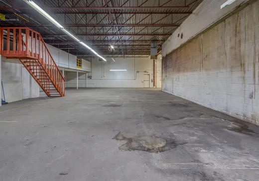 Industrial Building for Sale - 10 Av. Desrosiers, Saint-Louis-de-Blandford, G0Z 1B0