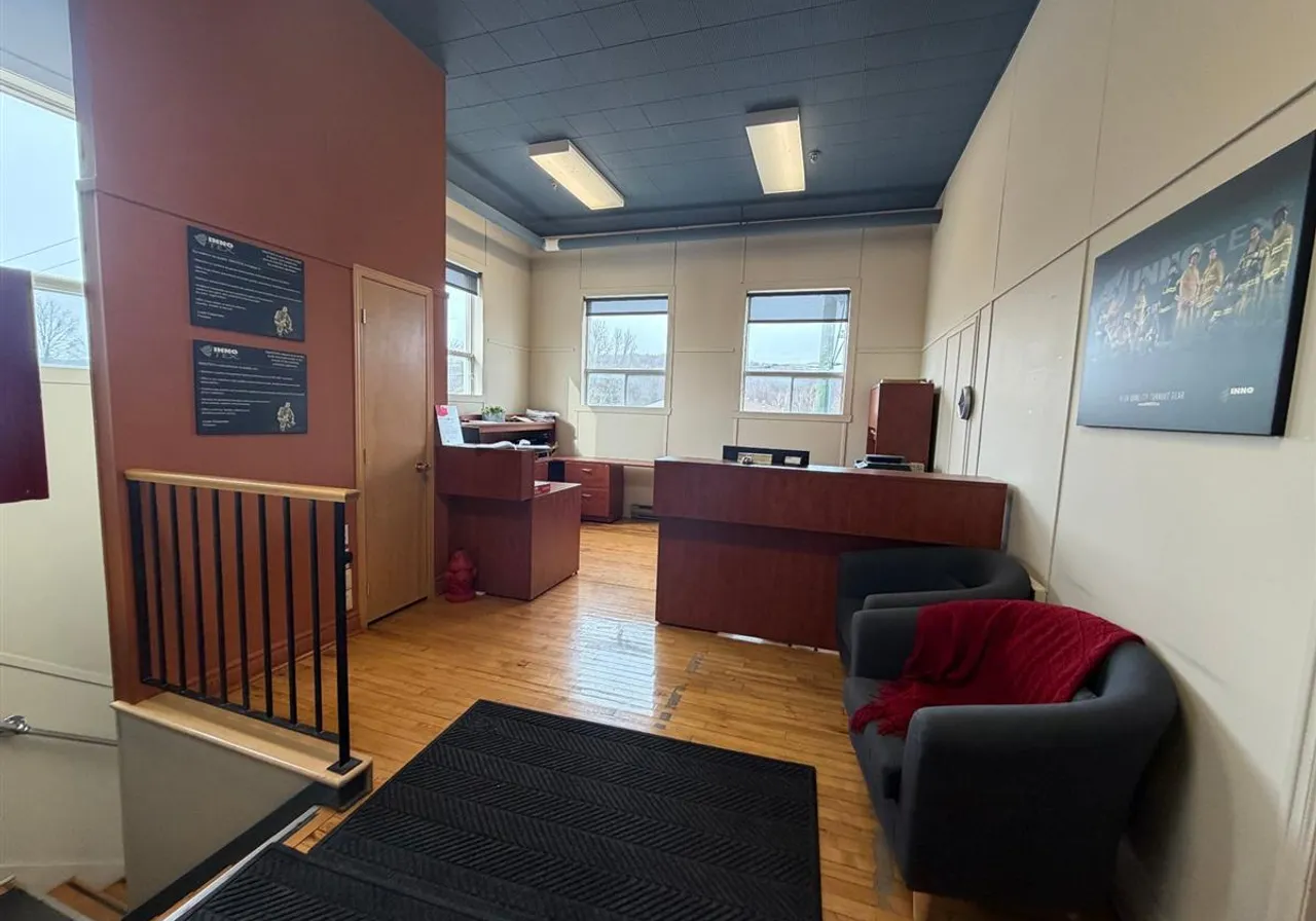 275 Rue Gouin — photo 2