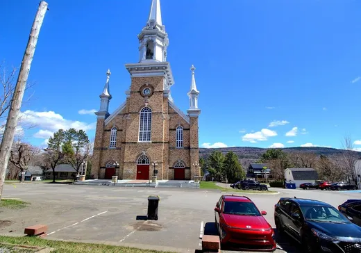 Propriété commerciale à vendre - 1904 Rue St-Vallier, Pohénégamook, G0L 1J0