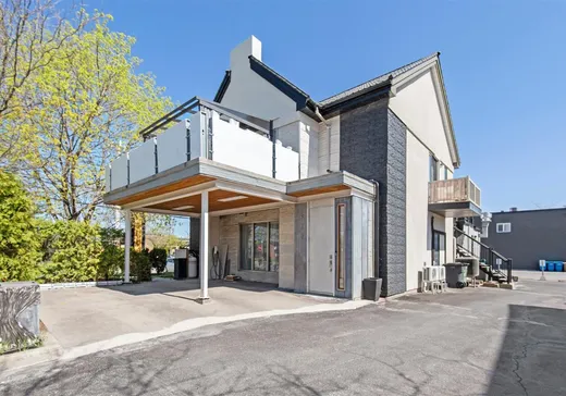 Propriété commerciale à vendre - 633-639 Boul. Taschereau, La Prairie, J5R 1V5