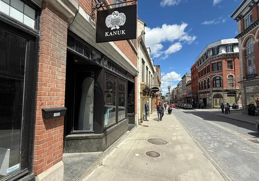 Propriété commerciale à vendre - 1060-1070 Rue St-Jean, Ville de Québec, G1R 1S1