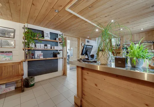 Propriété commerciale à vendre - 139 Ch. Watchorn, Morin-Heights, J0R 1H0