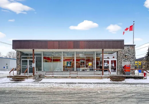 Commercial Property for Sale - 306 Rue St-Pierre, L'Assomption, J5W 1A0