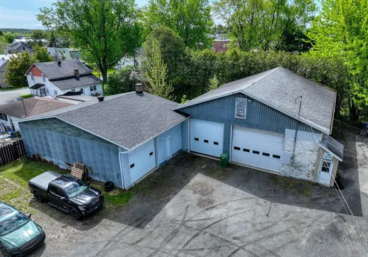 Propriété commerciale à vendre - 820 Av. Champlain, Thetford Mines, G0N1E0