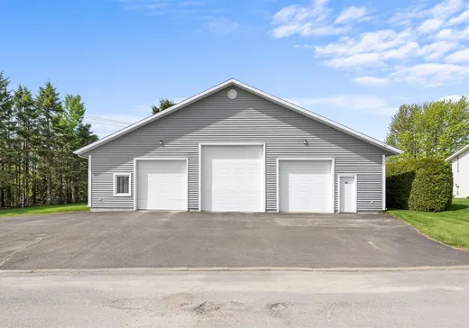 Propriété commerciale à vendre - 55 Rue St-Cajetan, Armagh, G0R 1A0
