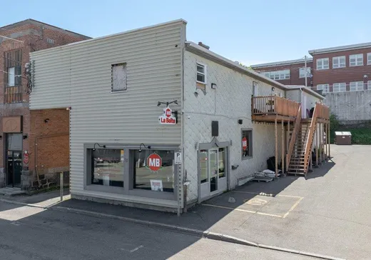 Propriété commerciale à vendre - 15 Rue Dollard, Rivière-du-Loup, G5R1T3