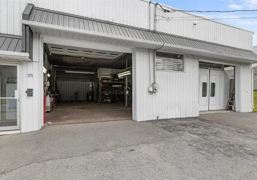 Propriété commerciale à vendre - 1215 Rue Principale, St-Philemon, G0R 4A0