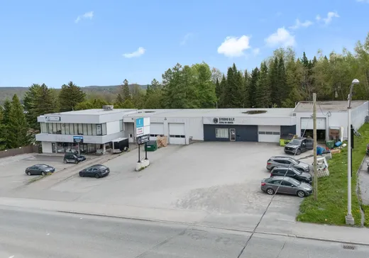 Propriété commerciale à vendre - 1400-1408 12e Avenue N., Sherbrooke, J1E 3V4