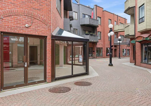 Propriété commerciale à vendre - 1660 Allée du Marché, Saint-Hyacinthe, J2S 8E4