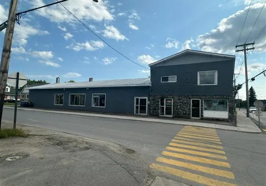 Commercial Property for Sale - 171 Rue Principale, Fort-Coulonge, J0X 1V0