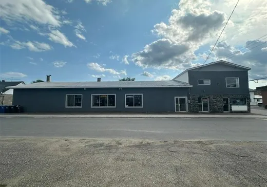Commercial Property for Sale - 171 Rue Principale, Fort-Coulonge, J0X 1V0