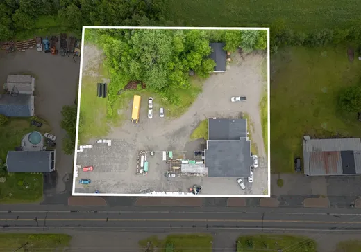 Commercial Property for Sale - 1203-1211 Rue Principale, St-Philemon, G0R 4A0