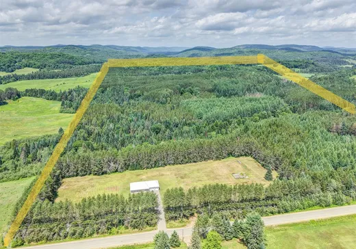 Farm for Sale - 489 Ch. de Boileau, Namur, J0V 1N0