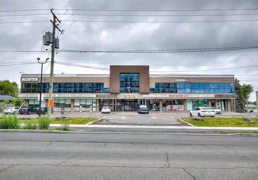 Commercial Property for Sale - 321-335 Boul. St-Martin O., Laval (Chomedey), H7M 1Y7