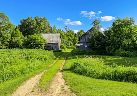 Ferme à vendre - 8 Ch. Thomson O., Notre-Dame-de-la-Merci, J0T 1A0