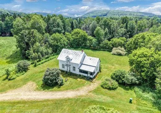 Ferme à vendre - 8 Ch. Thomson O., Notre-Dame-de-la-Merci, J0T 1A0