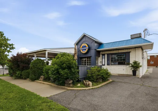 Propriété commerciale à vendre - 454 Boul. Lacombe, Repentigny, J5Z2Z6