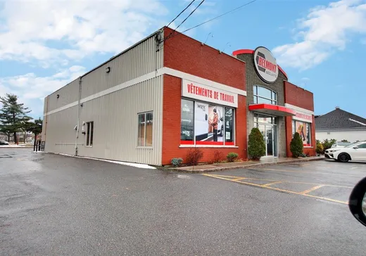 Propriété commerciale à vendre - 830 Rue de Roxton, Acton Vale, J0H1A0