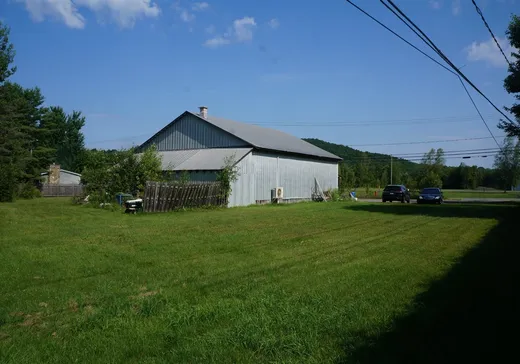 Propriété commerciale à vendre - 127 Rue Junction, Ulverton, J0B 1E0