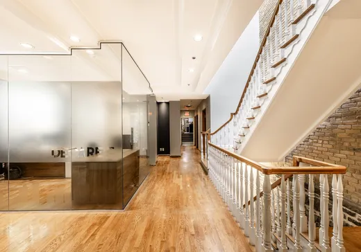 Propriété commerciale à vendre - 4434 Rue Ste-Catherine O., Montréal (Centreville), H3Z 1R2