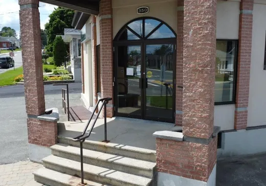 Propriété commerciale à vendre - 350 1re Avenue, Val des Sources, J1T 1Y9
