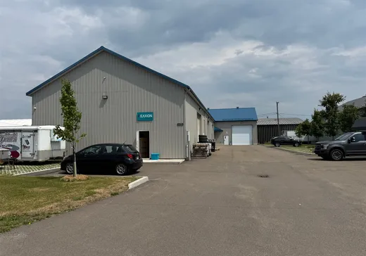 Bâtiment Industriel à vendre - 1245 Rue J.-A.-Bombardier, St-Nicolas, G7A 2P4