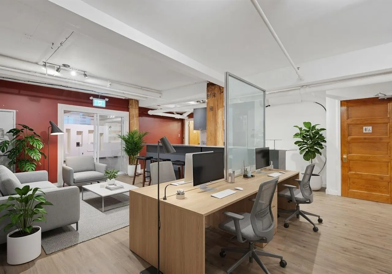 2261 Av. Papineau, App. 105 — photo 3