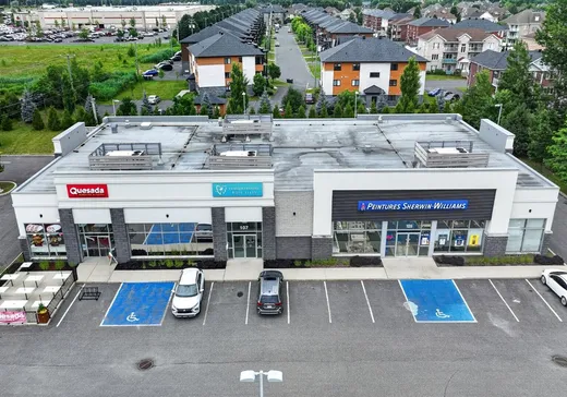 Propriété commerciale à vendre - 105-109 Rue Rose-Ellis, Drummondville, J2C 0C5