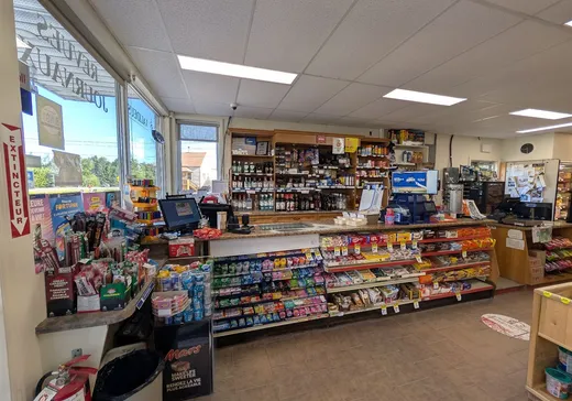Commercial Property for Sale - 463 Rue St-Augustin, Woburn, G0Y 1R0