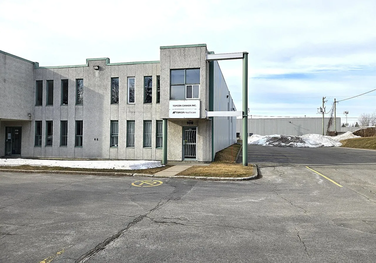 86 Boul. des Entreprises, App. 109 — photo 2