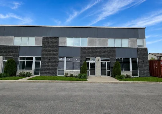 Propriété commerciale à vendre - 575 Boul. du Curé-Boivin, Boisbriand, J7G 2A8
