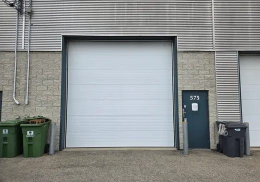 Propriété commerciale à vendre - 575 Boul. du Curé-Boivin, Boisbriand, J7G 2A8
