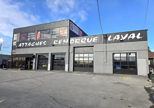 Propriété commerciale à vendre - 4975 Boul. des Laurentides, Laval (Auteuil), H7K2J6