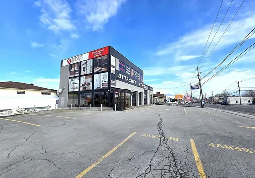 Propriété commerciale à vendre - 4975 Boul. des Laurentides, Laval (Auteuil), H7K 2J6