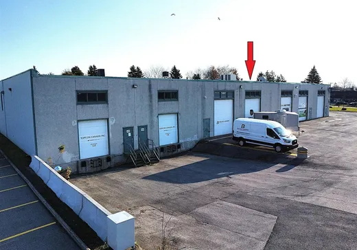 Propriété commerciale à vendre - 86 Boul. des Entreprises, App. 106, Boisbriand, J7G 2T3