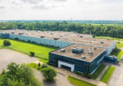 Bâtiment Industriel à vendre - 500 Rue Léger, Rivière-Beaudette, J0P1R0