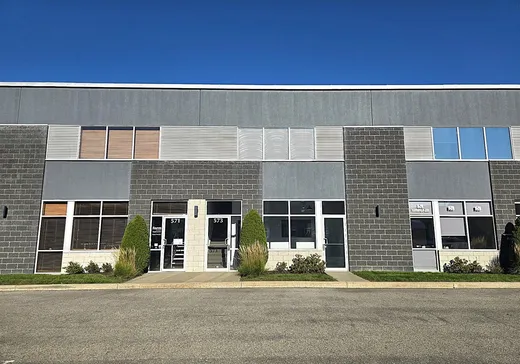 Propriété commerciale à vendre - 573 Boul. du Curé-Boivin, Boisbriand, J7G2A8