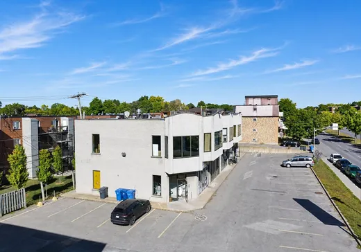 Propriété commerciale à vendre - 495-515 Boul. de la Concorde O., Laval (Laval-des-Rapides), H7N 5L9
