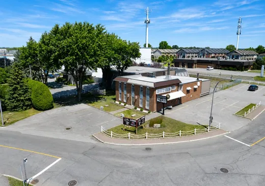 Bâtiment Industriel à vendre - 509-519 Boul. du Curé-Boivin, Boisbriand, J7G2A8