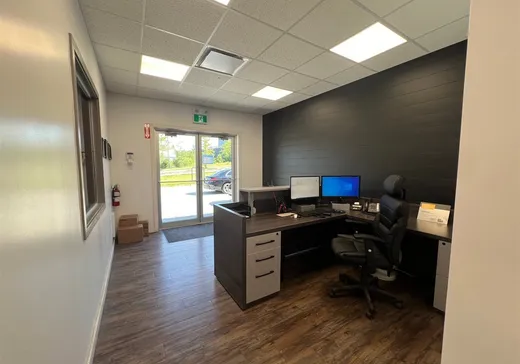 Industrial Building for Sale - 4050 Boul. de Portland, Sherbrooke, J1L 2Y4