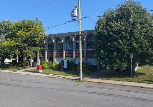 Commercial Property for Sale - 975 Rue Ste-Thérèse, Drummondville, J2B 4V9
