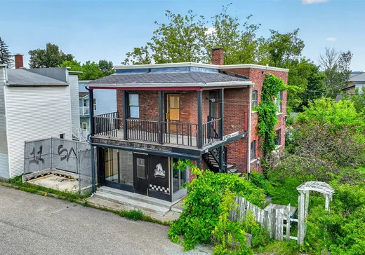 Commercial Property for Sale - 287-289 Rue Galt O., Sherbrooke, J1H 1Y1