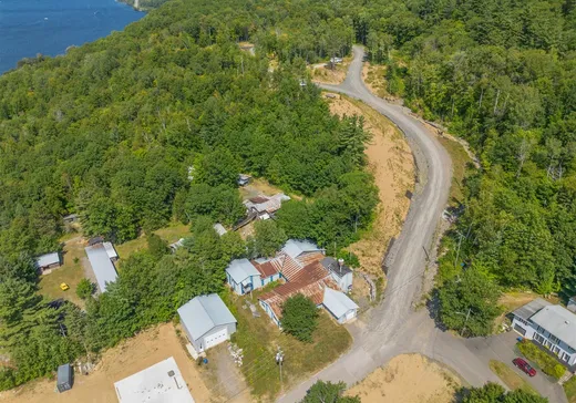 Propriété commerciale à vendre - 130 Ch. de la Montagne , Grandes-Piles, G0X 1H0