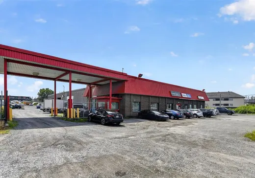 Propriété commerciale à vendre - 81 Rue St-Jude S., Granby, J2J 2N2