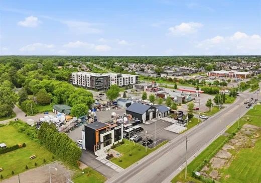 Industrial Building for Sale - 3477-3525 Mtée Gagnon, Terrebonne, J6Y 1K8