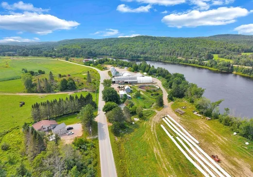 Farm for Sale - 55-58 Ch. de la Rivière-Gatineau S., Lac-Bouchette, J0X 1E0