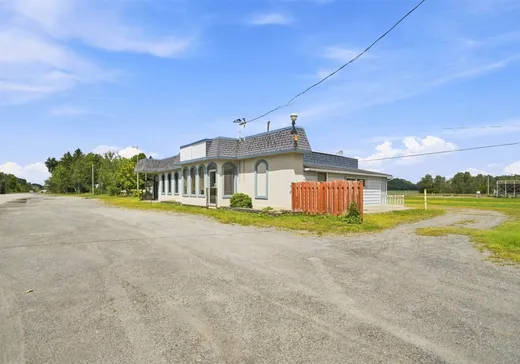 Commercial Property for Sale - 130 Route 143, Windsor, J1S 0C2