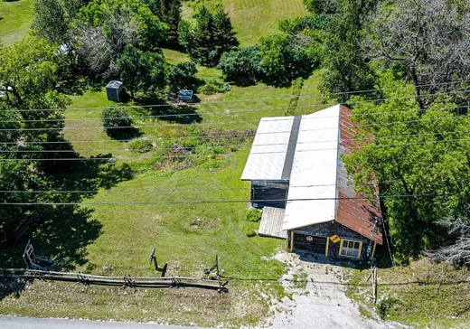 Commercial Property for Sale - 339 Route 105, Kazabazua, J0X 1X0