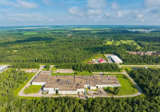 Bâtiment Industriel à vendre - 500 Rue Léger, Rivière-Beaudette, J0P 1R0